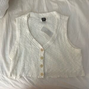 NEW with tags Urban Outfitters top size XS